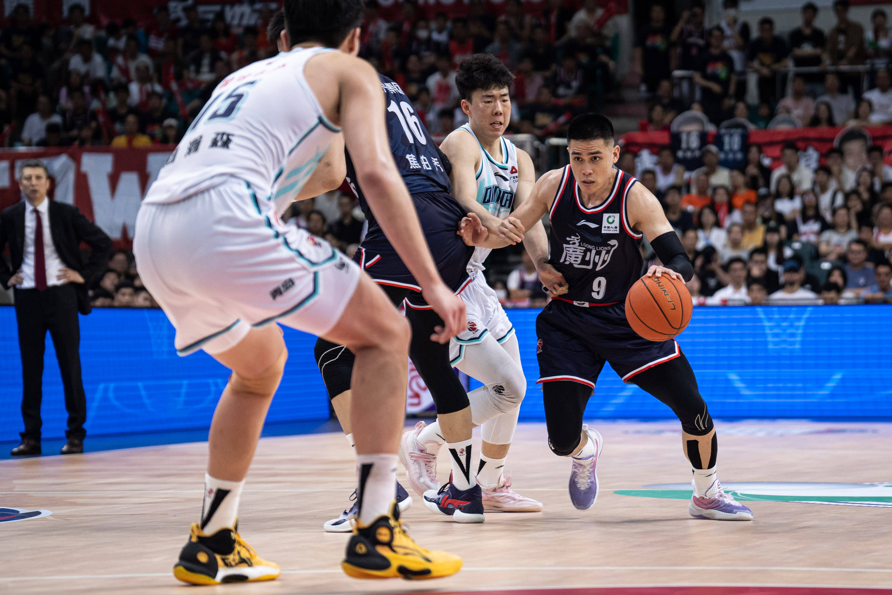 奇纳扎埃克 奇纳扎埃克